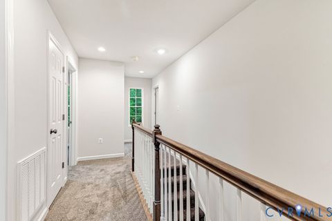 Tiny photo for 164 Yorktown Drive, Ladysmith, VA 22546 (MLS # 2612240)