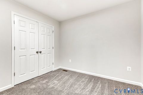 Tiny photo for 164 Yorktown Drive, Ladysmith, VA 22546 (MLS # 2612240)