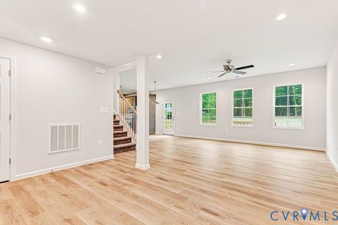 Tiny photo for 164 Yorktown Drive, Ladysmith, VA 22546 (MLS # 2612240)