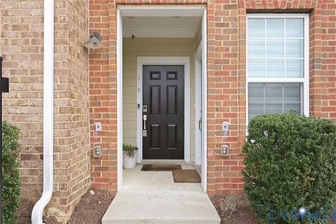 Photo of 4349 Saunders Station Loop #B, Richmond, VA 23233 (MLS # 2613870)