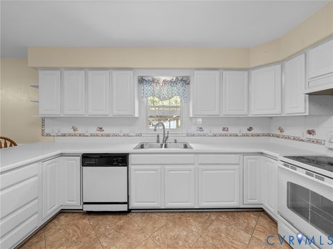 Tiny photo for 2791 Huguenot Trail, Powhatan, VA 23139 (MLS # 2609783)