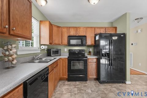 Tiny photo for 6600 Fernwood Street, Henrico, VA 23228 (MLS # 2614567)