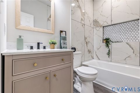 Tiny photo for 215 Mars Street, Petersburg, VA 23803 (MLS # 2618178)