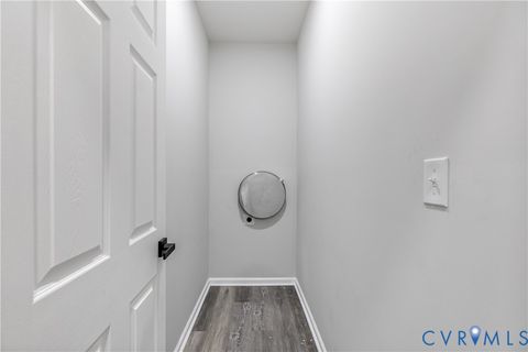 Tiny photo for 215 Mars Street, Petersburg, VA 23803 (MLS # 2618178)