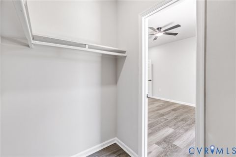 Tiny photo for 215 Mars Street, Petersburg, VA 23803 (MLS # 2618178)