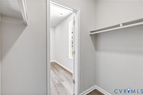 Tiny photo for 215 Mars Street, Petersburg, VA 23803 (MLS # 2618178)