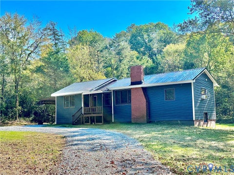 Photo of 15051 BENT CREEK ROAD RD, Amelia, VA 23002 (MLS # 2628589)