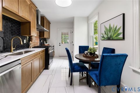 Tiny photo for 321 S Laurel Street, Richmond, VA 23220 (MLS # 2528277)