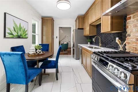 Tiny photo for 321 S Laurel Street, Richmond, VA 23220 (MLS # 2528277)