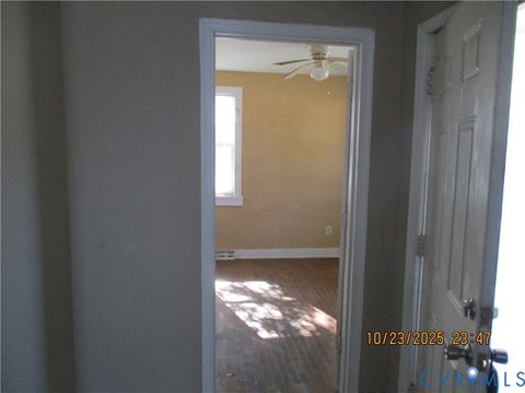 Tiny photo for 3102 Columbia Street, Richmond, VA 23234 (MLS # 2529916)