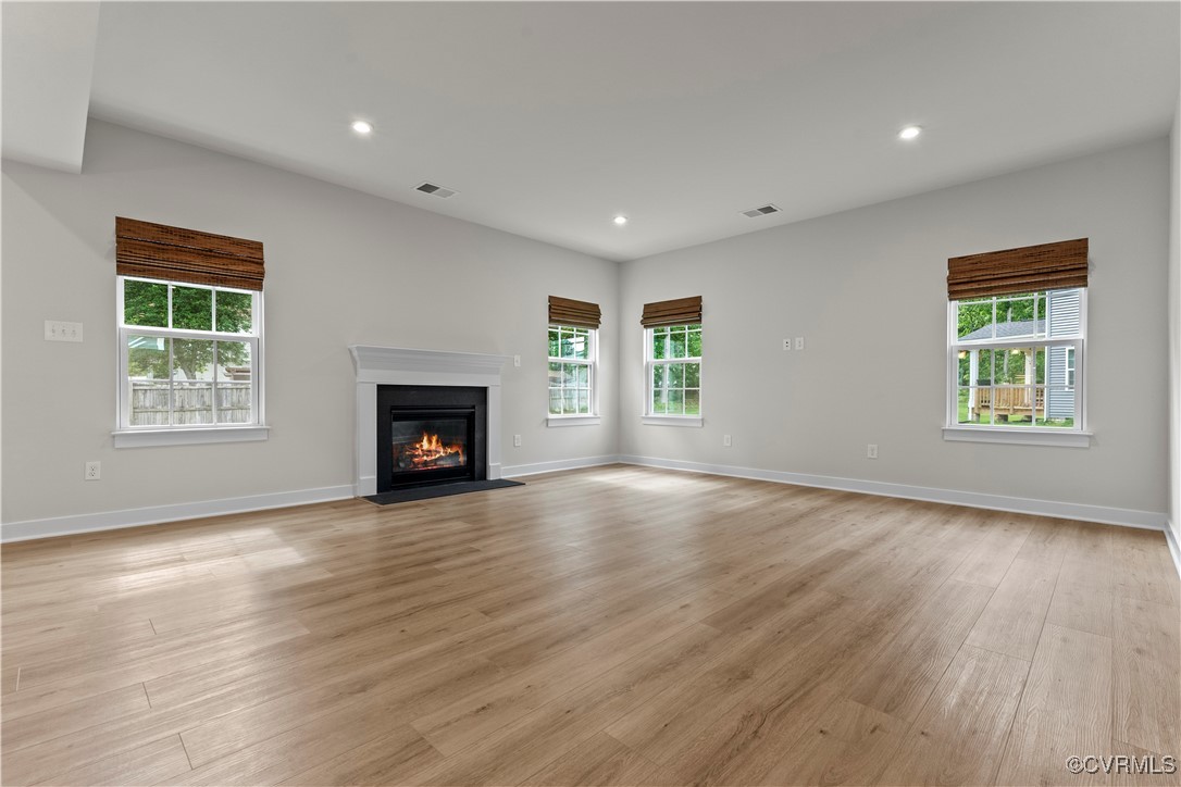 North Chesterfield, Virginia 23237, United States, 3 Bedrooms Bedrooms, ,3 BathroomsBathrooms,Residential,Pending,138731