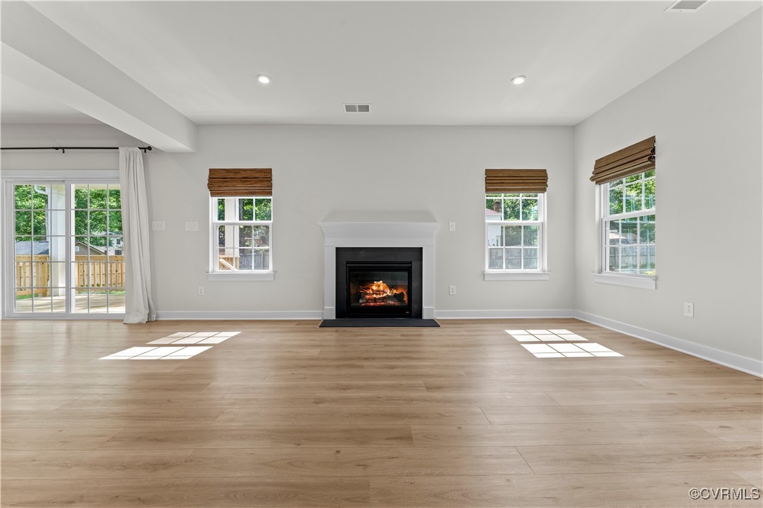 North Chesterfield, Virginia 23237, United States, 3 Bedrooms Bedrooms, ,3 BathroomsBathrooms,Residential,Pending,138731