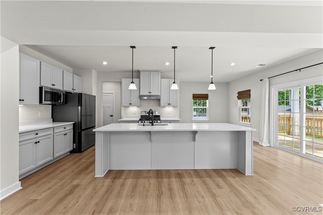 North Chesterfield, Virginia 23237, United States, 3 Bedrooms Bedrooms, ,3 BathroomsBathrooms,Residential,Pending,138731