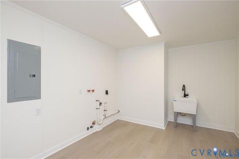 Tiny photo for 2313 Stratford Court, Richmond, VA 23225 (MLS # 2528507)