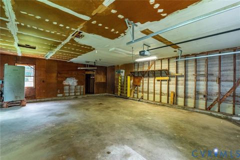 Tiny photo for 803 Germantown Road, Farmville, VA 23901 (MLS # 2616718)