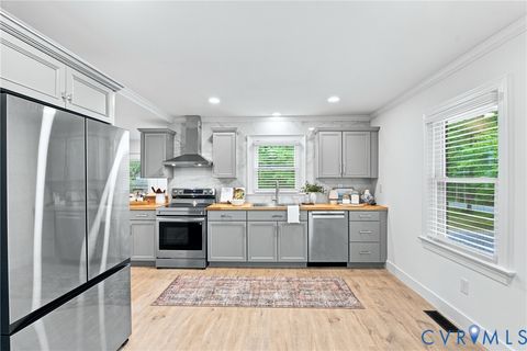 Tiny photo for 803 Germantown Road, Farmville, VA 23901 (MLS # 2616718)