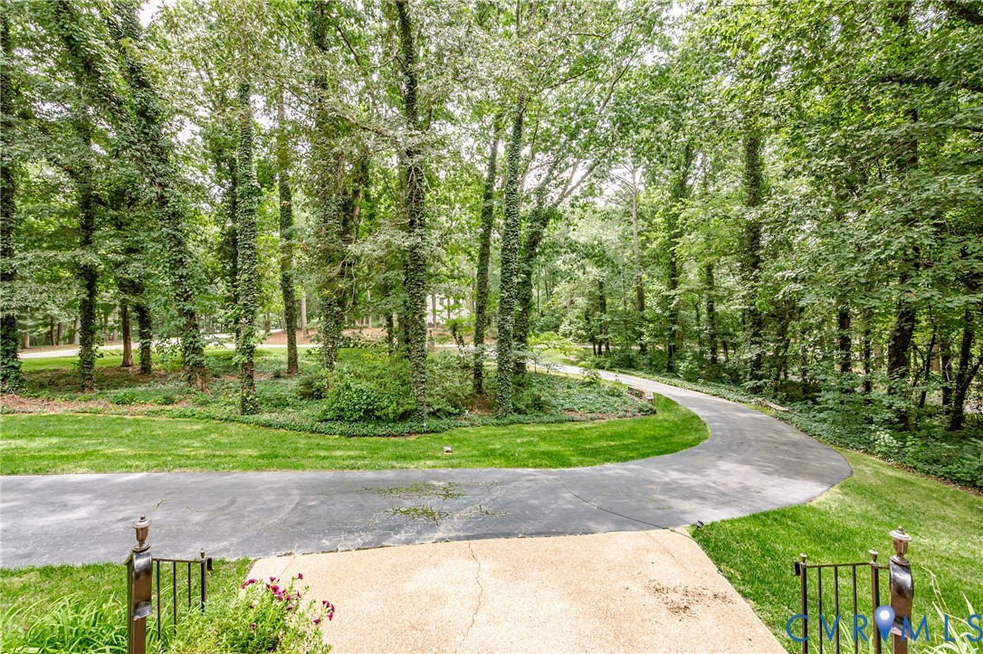 12724 Redfield Lane
