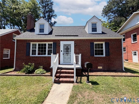 Photo of 1826 East Boulevard, Petersburg, VA 23805 (MLS # 2613509)