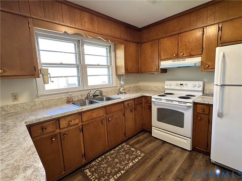 Tiny photo for 803 Belfast Avenue, Hampton, VA 23661 (MLS # 2606748)