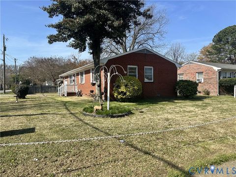 Tiny photo for 803 Belfast Avenue, Hampton, VA 23661 (MLS # 2606748)