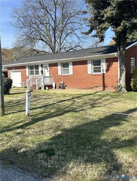 Photo of 803 Belfast Avenue, Hampton, VA 23661 (MLS # 2606748)