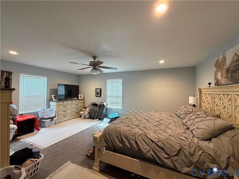 Tiny photo for 1124 Myrtle Street, Suffolk, VA 23434 (MLS # 2618223)