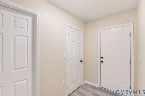 Tiny photo for 1404 Montgomery Avenue, Petersburg, VA 23803 (MLS # 2610186)
