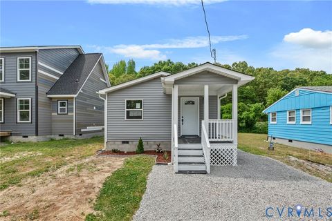 Photo of 1404 Montgomery Avenue, Petersburg, VA 23803 (MLS # 2610186)