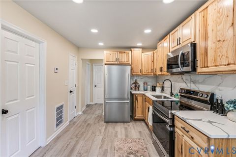 Tiny photo for 1404 Montgomery Avenue, Petersburg, VA 23803 (MLS # 2610186)