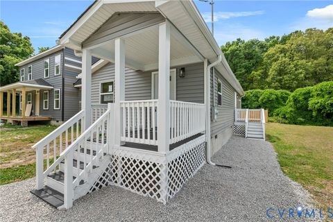Tiny photo for 1404 Montgomery Avenue, Petersburg, VA 23803 (MLS # 2610186)