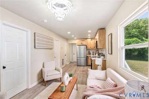 Tiny photo for 1404 Montgomery Avenue, Petersburg, VA 23803 (MLS # 2610186)