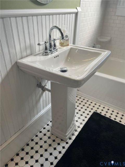 Tiny photo for 3030 W Leigh Street, Richmond, VA 23230 (MLS # 2615233)