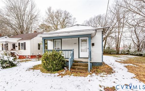 Tiny photo for 1047 Sussex Street, Petersburg, VA 23803 (MLS # 2532840)