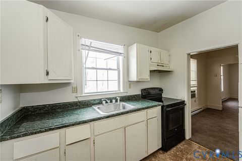 Tiny photo for 1047 Sussex Street, Petersburg, VA 23803 (MLS # 2532840)