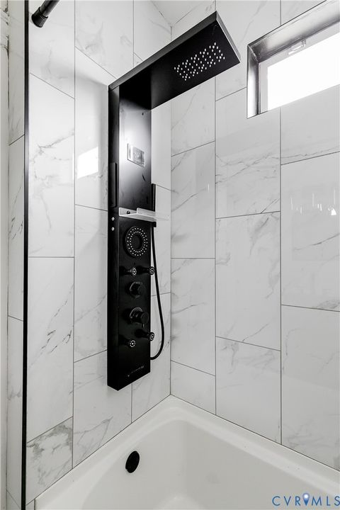 Tiny photo for 1517 Oakwood Avenue, Richmond, VA 23223 (MLS # 2604055)