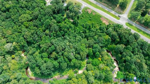 Tiny photo for 2106 E Hundred Road, Chesterfield, VA 23836 (MLS # 2522225)
