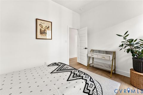 Tiny photo for 817 N 33rd Street, Richmond, VA 23223 (MLS # 2611426)