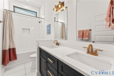 Tiny photo for 817 N 33rd Street, Richmond, VA 23223 (MLS # 2611426)