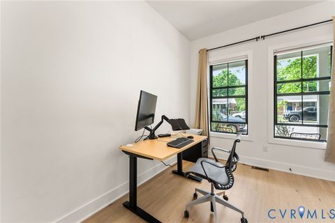 Tiny photo for 817 N 33rd Street, Richmond, VA 23223 (MLS # 2611426)