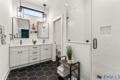 Tiny photo for 817 N 33rd Street, Richmond, VA 23223 (MLS # 2611426)