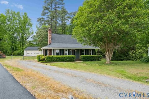 Photo of 9157 Twin Oaks Road, Mechanicsville, VA 23116 (MLS # 2611245)