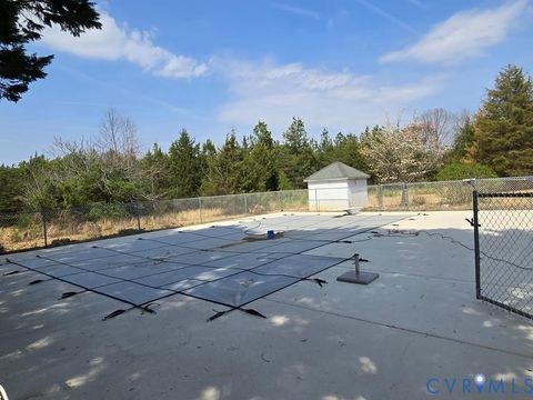 Tiny photo for 375 Schoolhouse Road, Farmville, VA 23901 (MLS # 2608706)