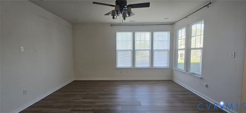 Tiny photo for 9005 White Plains Court, Mechanicsville, VA 23116 (MLS # 2612646)