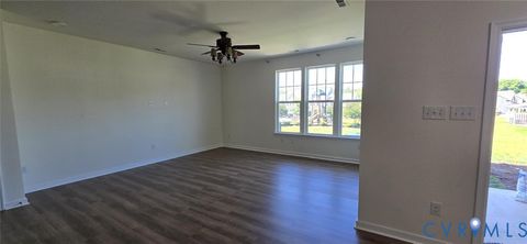 Tiny photo for 9005 White Plains Court, Mechanicsville, VA 23116 (MLS # 2612646)