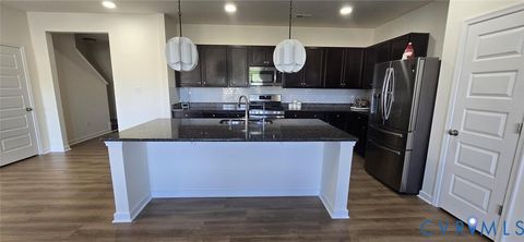 Tiny photo for 9005 White Plains Court, Mechanicsville, VA 23116 (MLS # 2612646)