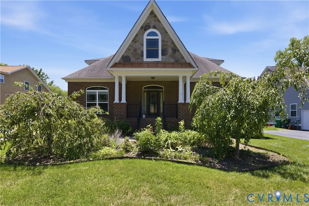 1921 Sharbel Circle