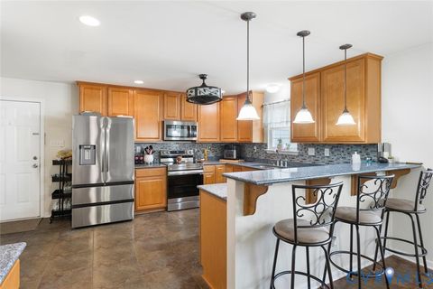 Tiny photo for 15650 River Road, Chesterfield, VA 23838 (MLS # 2605686)