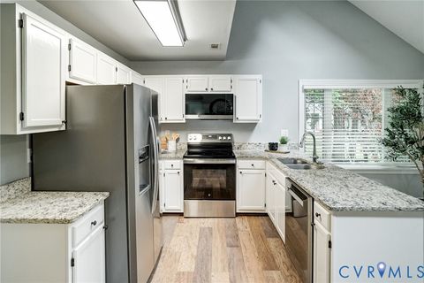 Tiny photo for 9724 Kingscroft Drive, Glen Allen, VA 23060 (MLS # 2618578)