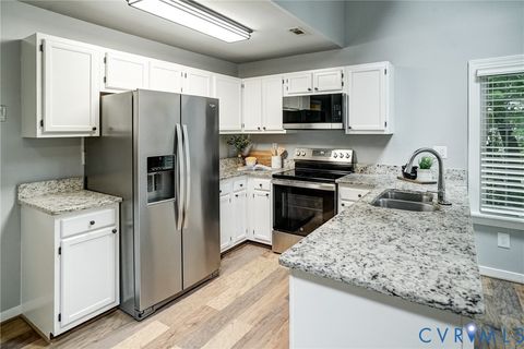 Tiny photo for 9724 Kingscroft Drive, Glen Allen, VA 23060 (MLS # 2618578)