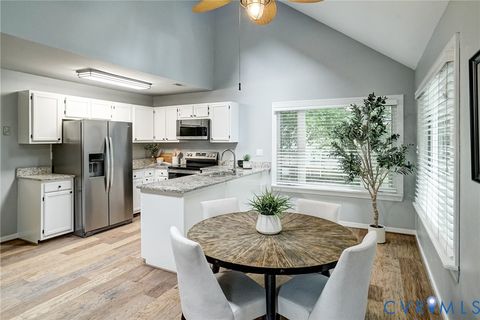 Tiny photo for 9724 Kingscroft Drive, Glen Allen, VA 23060 (MLS # 2618578)